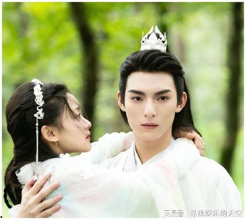 大师兄吃瓜娱乐圈,揭秘娱乐圈背后的秘密与风云  第3张